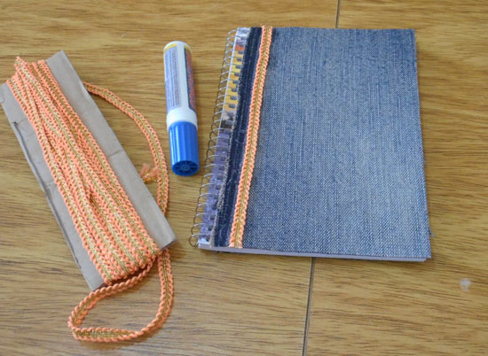 Como customizar cadernos para a volta às aulas