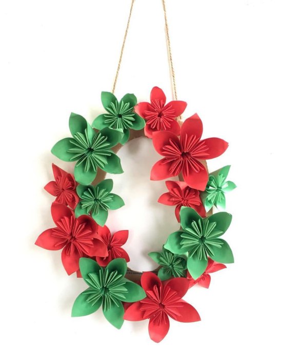 Flores de papel natalinas | CUSTOMIZANDO.NET - Blog de customização de  roupas, moda, decoração e artesanato por Mariely Del Rey