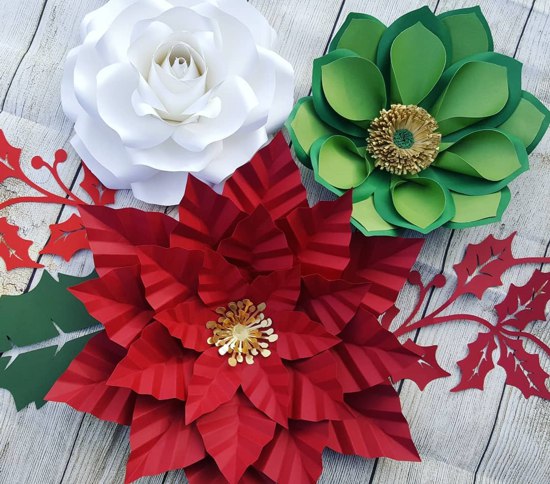 Flores de papel natalinas  - Blog de customização de  roupas, moda, decoração e artesanato por Mariely Del Rey
