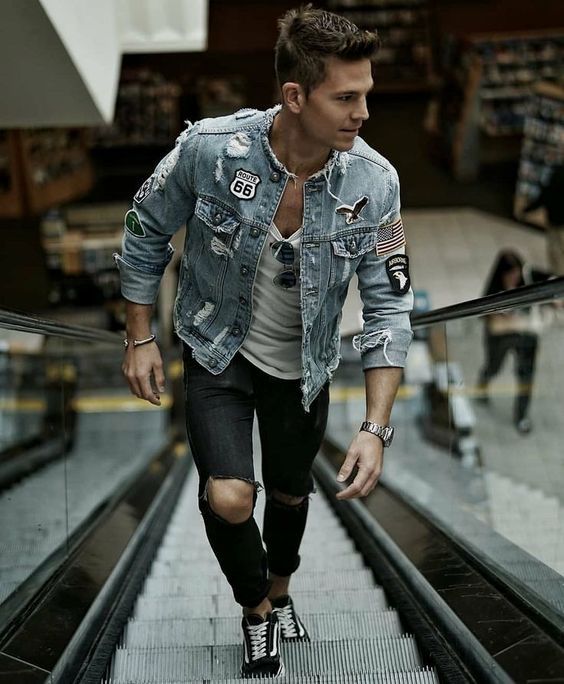Roupa masculina customizada