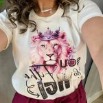 Como transformar um look básico com t-shirts personalizadas